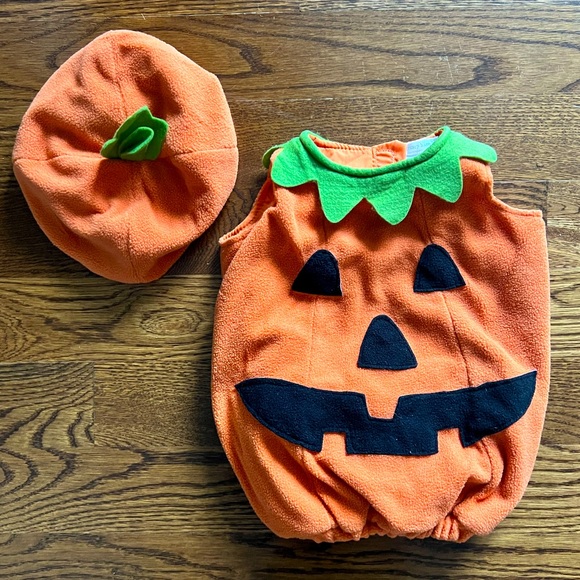 Pottery Barn Kids Costumes Pottery Barn Kids Pumpkin Costume Poshmark